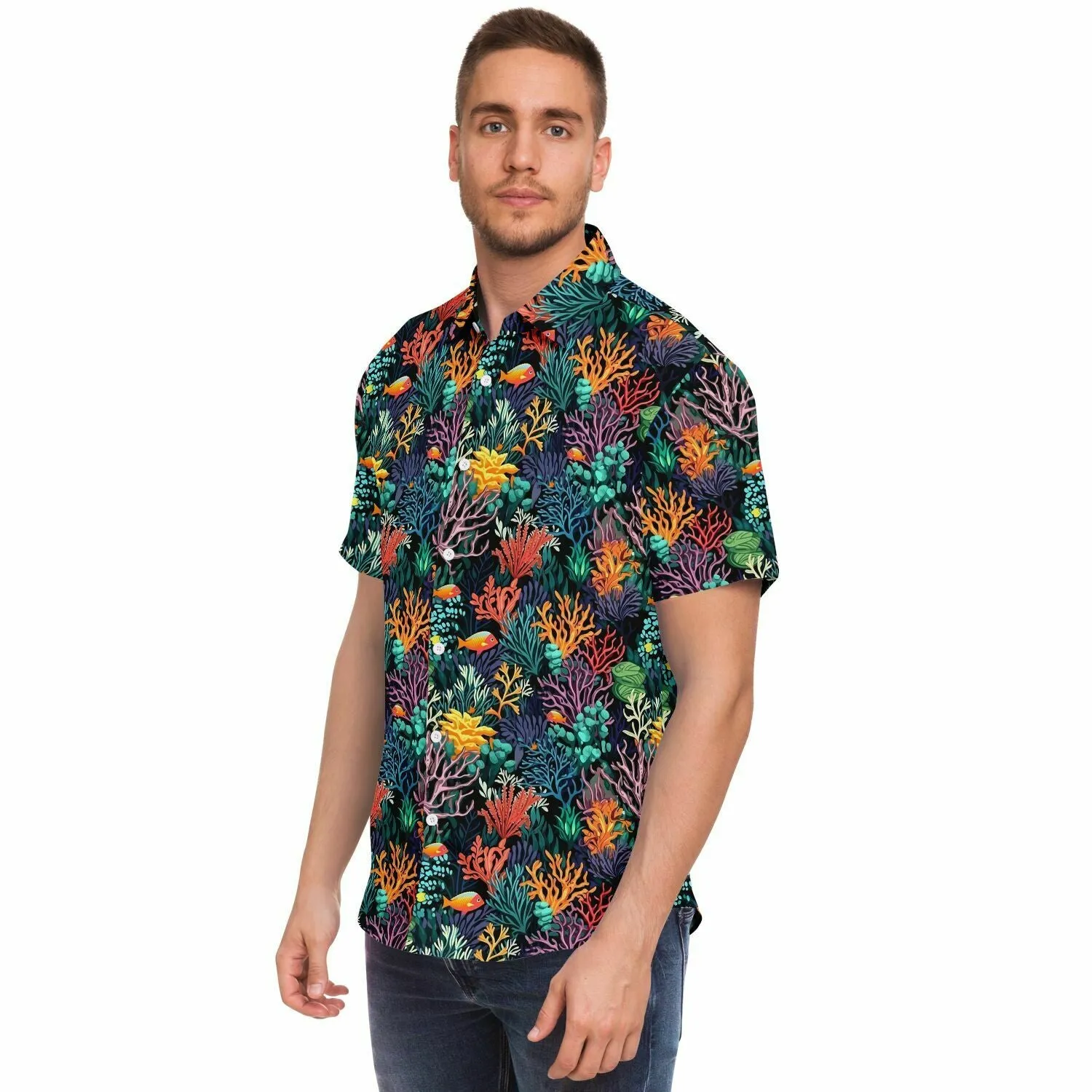 Coral Reef Short Sleeve Men Button Up Shirt, Sea Ocean Beach Tropical Fish Print Casual Buttoned Down Summer Collared Dress Shirt