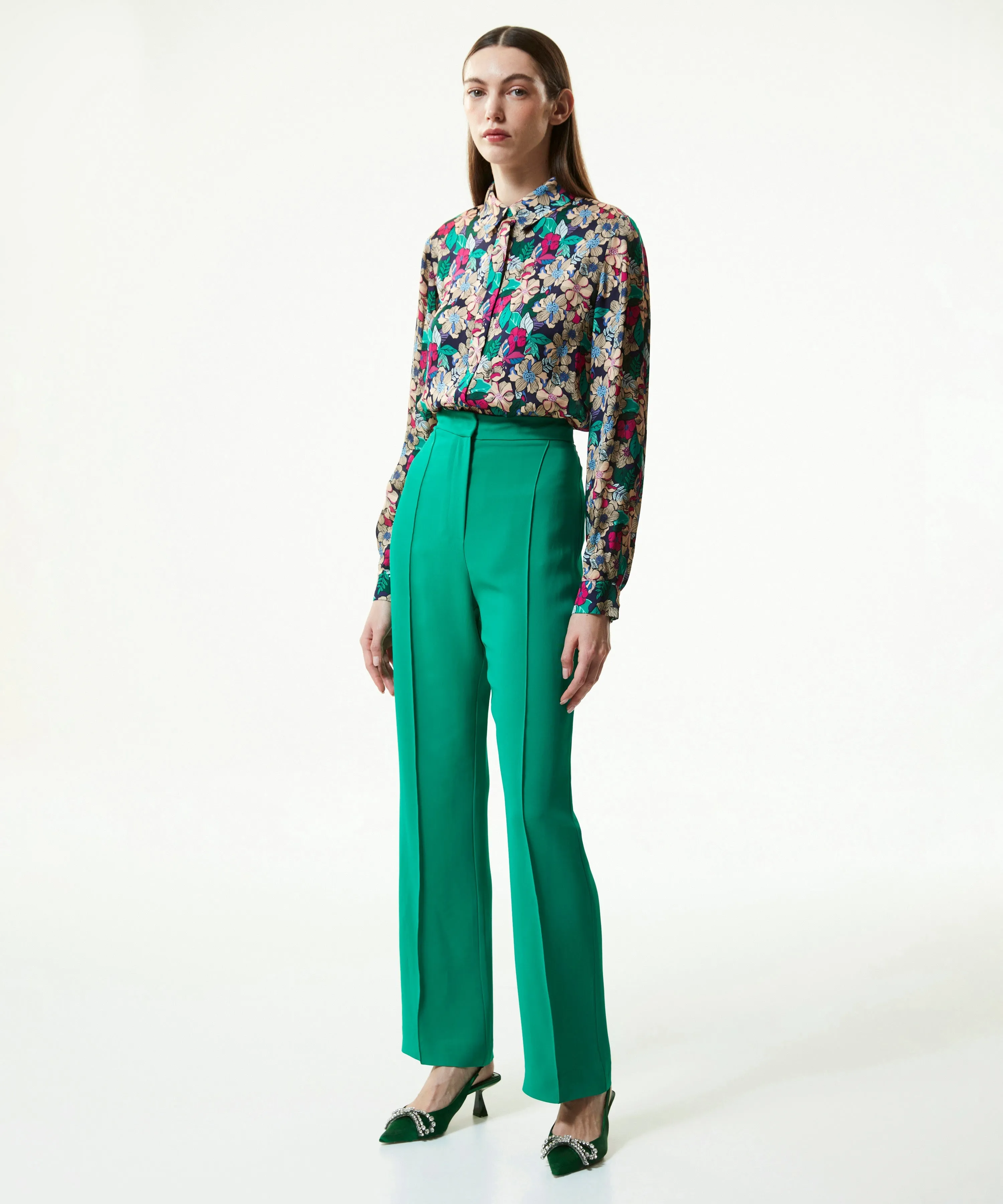 Machka Straight Fit Crepe Trousers Green