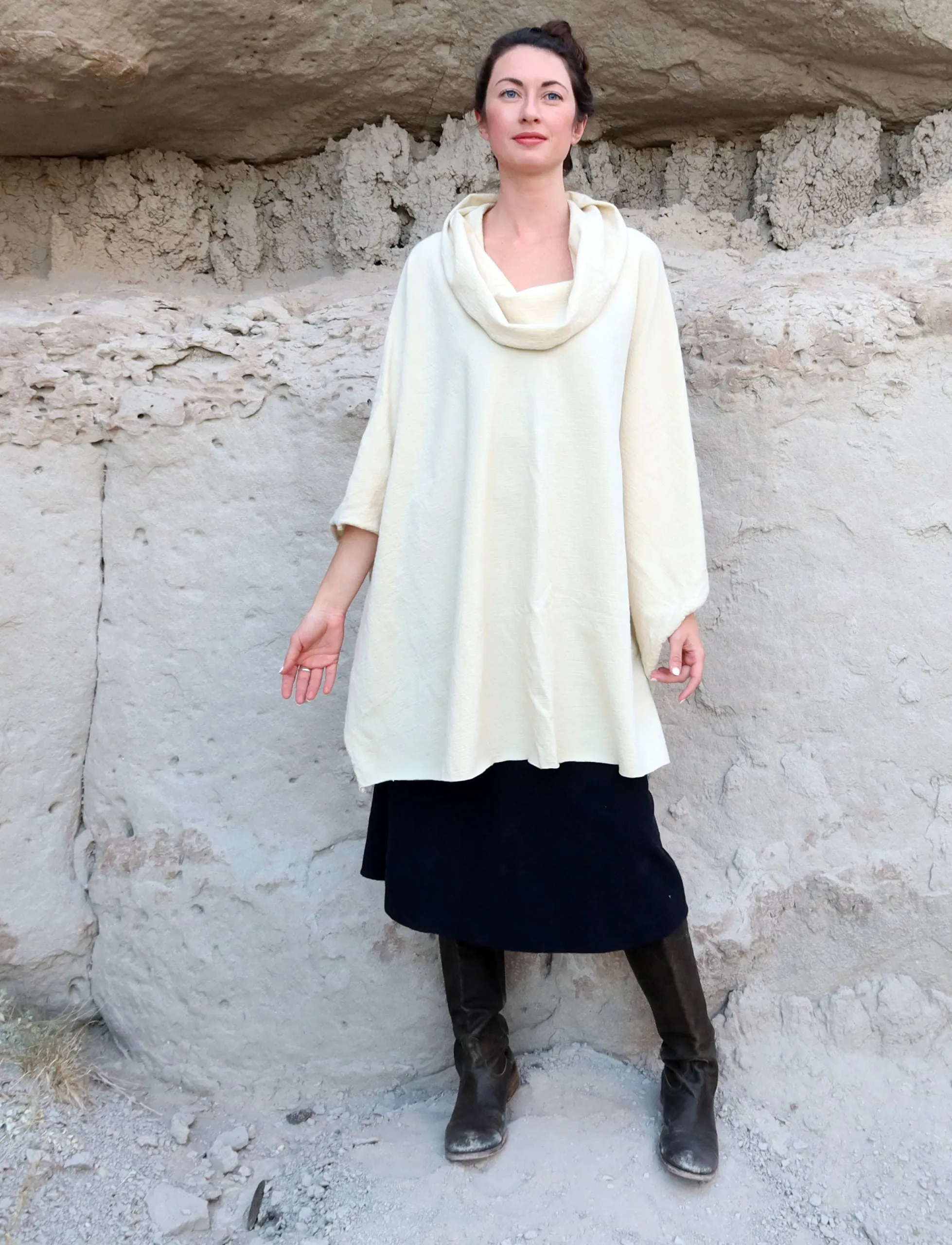 ORGANIC WOOL Nomad Aphrodite Tunic Cape